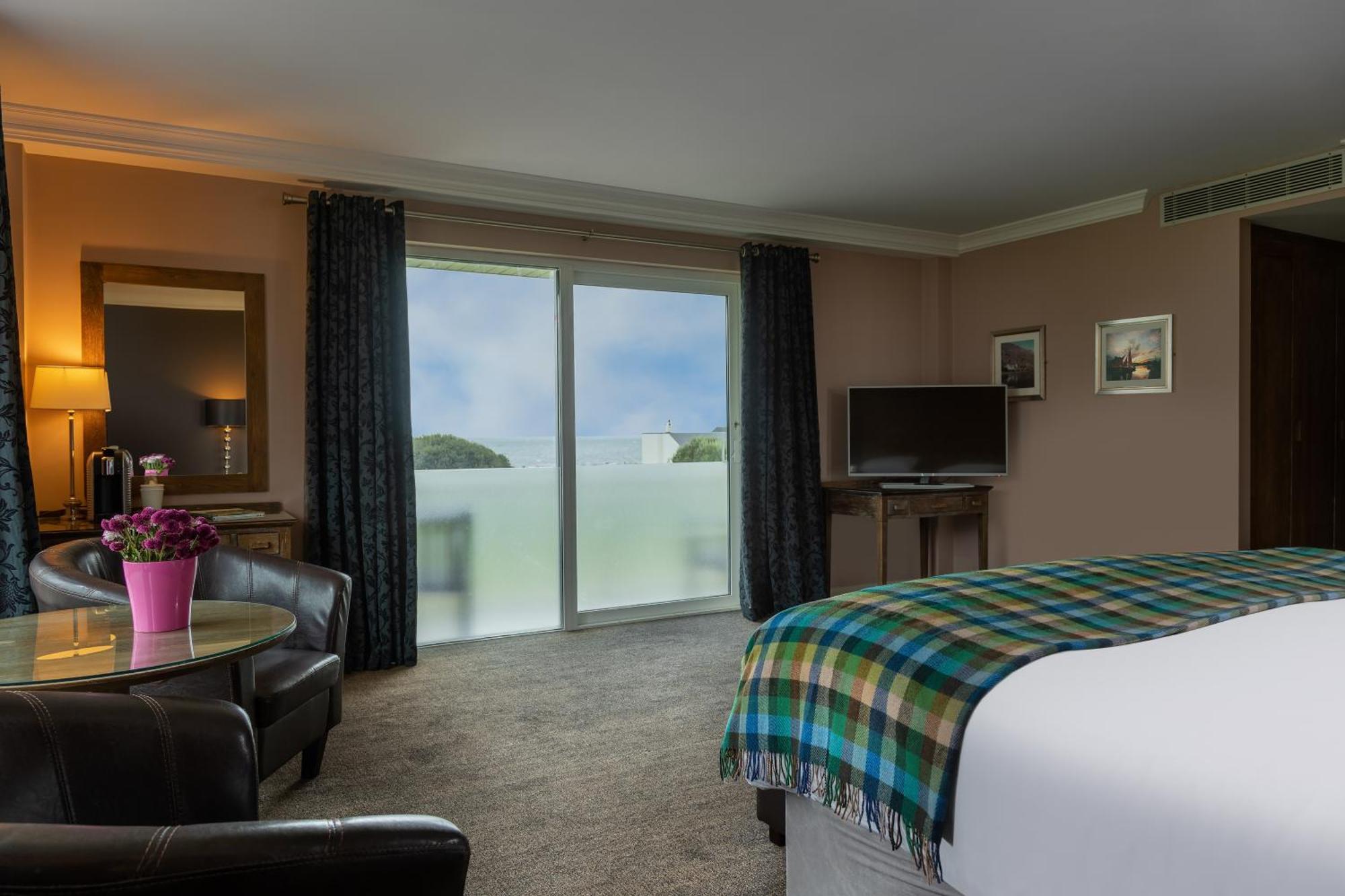 Connemara Coast Hotel Furbo Bagian luar foto