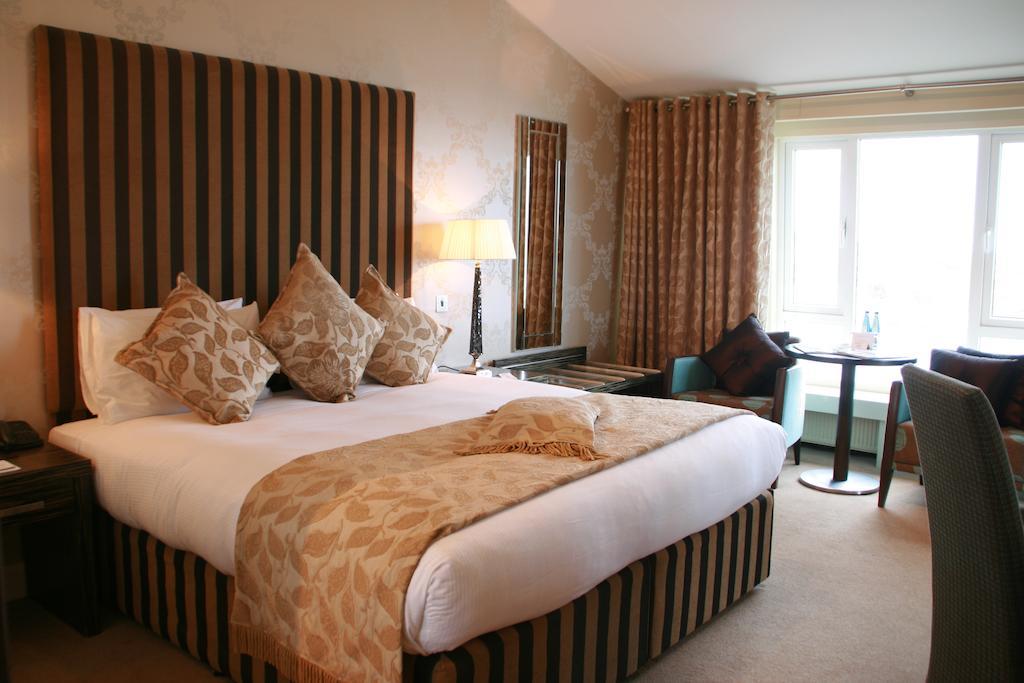Connemara Coast Hotel Furbo Bagian luar foto